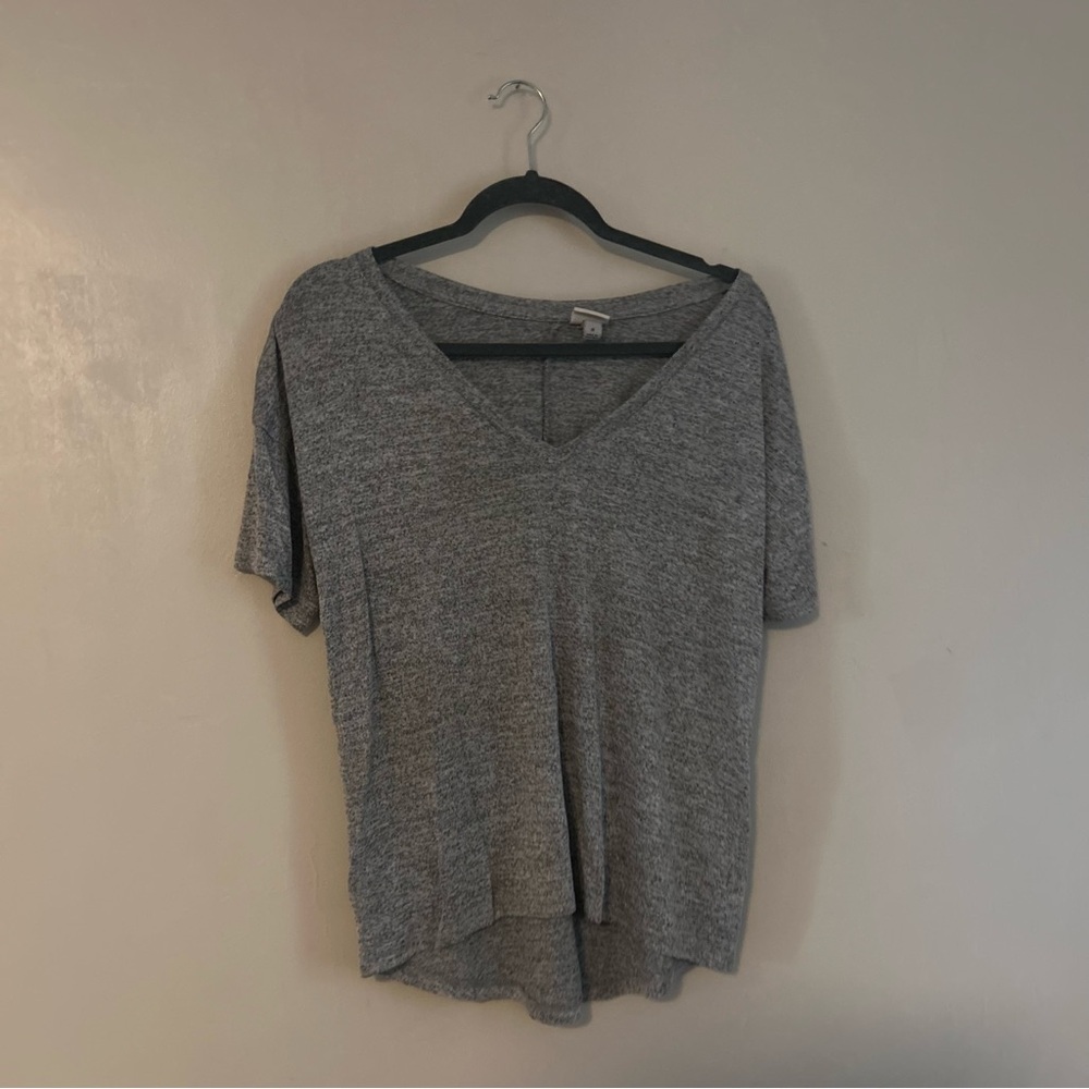 Women's Relaxed V-Neck Short Sleeve Tee - Gray